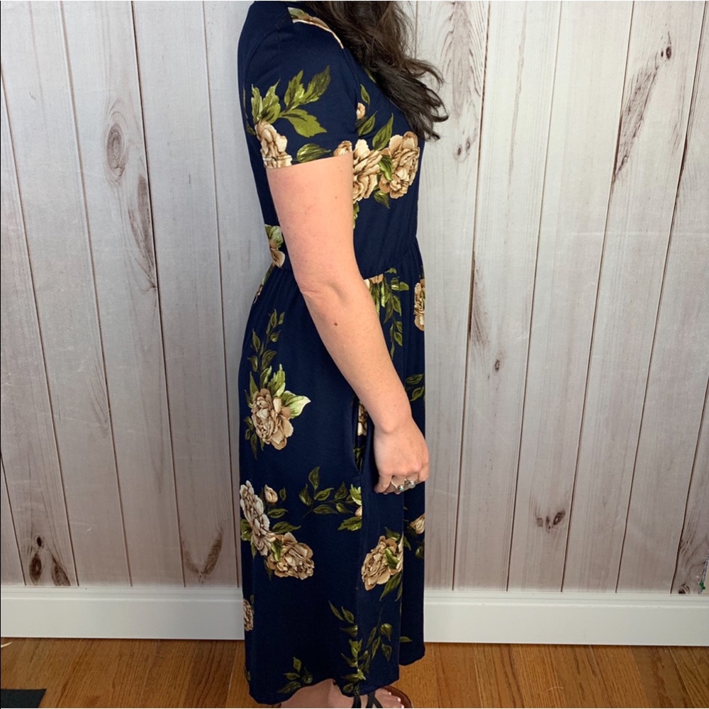 SEE NEW LISTING FOR AVAILABILITY - Picture 4 of 8